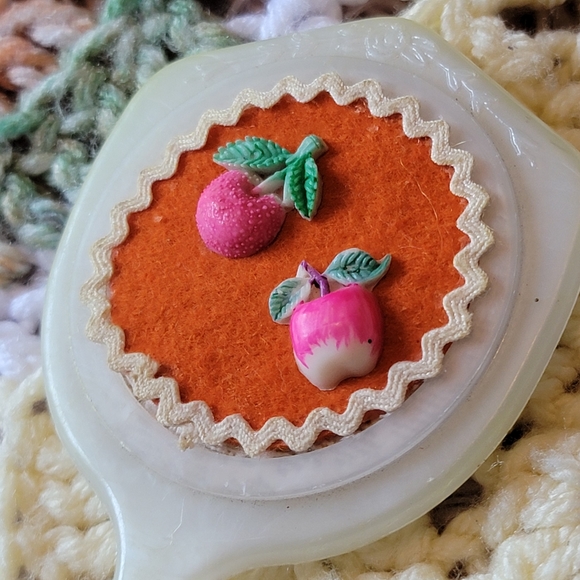 Vintage Plastic Handheld Mirror Apple & Cherry - Picture 7 of 11